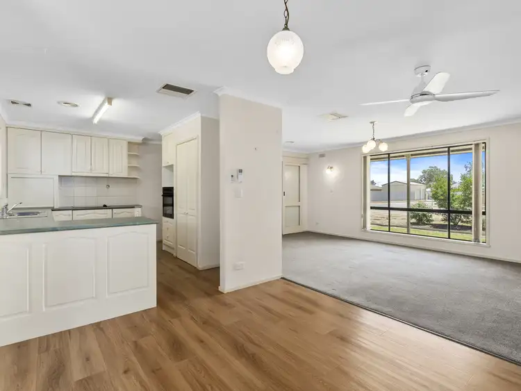 Fifth view of Homely house listing, 10 Scott Street, Rutherglen VIC 3685