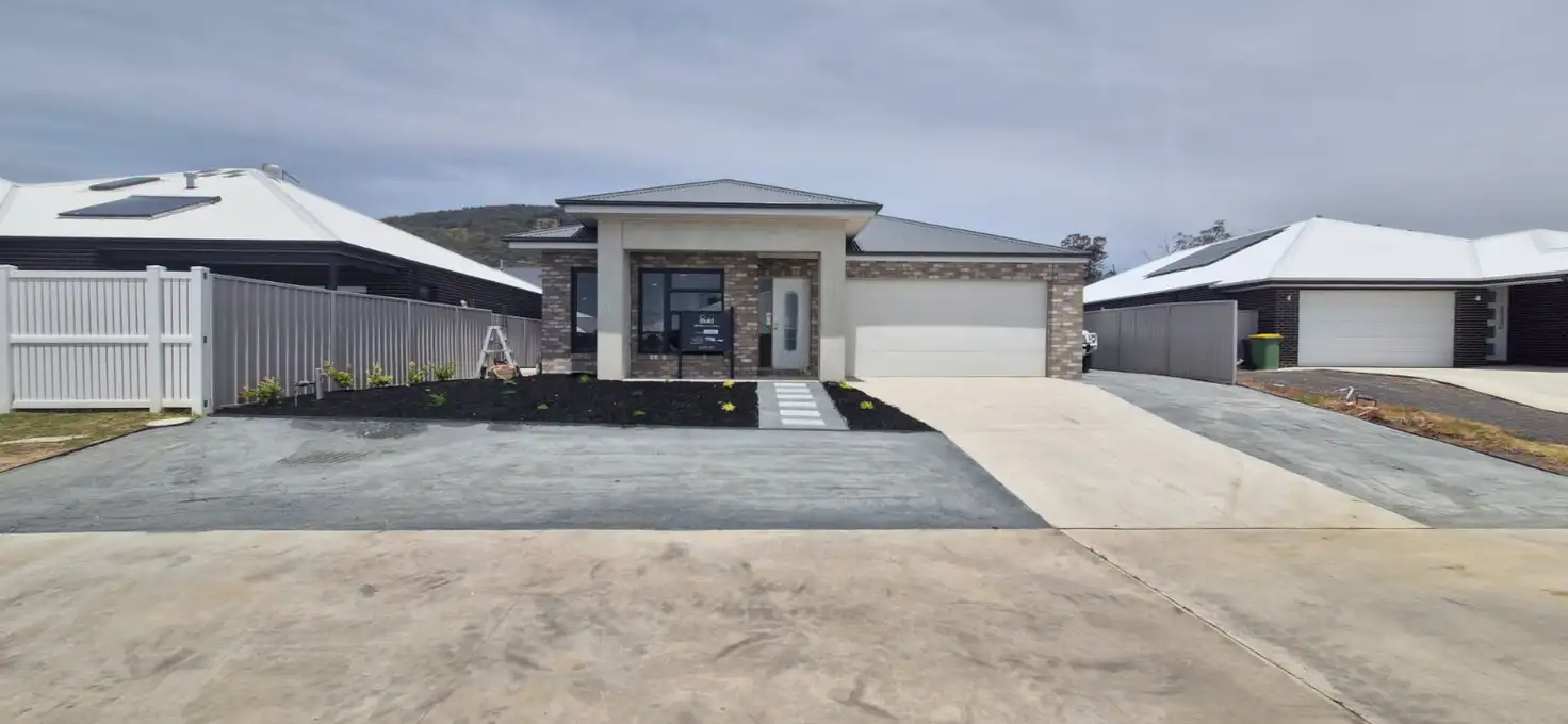 Main view of Homely apartment listing, 7 Rymer Way, Baranduda VIC 3691