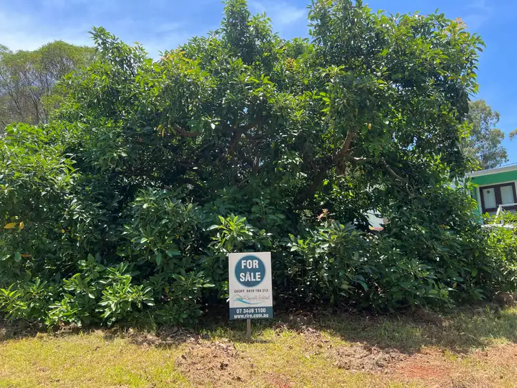 25 Fiji St, Russell Island QLD 4184