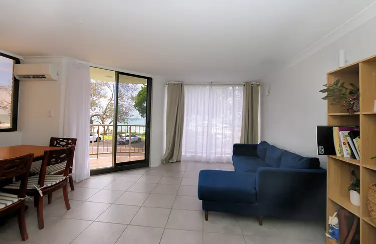 Unit 2/2/43 ESPLANADE St, Bargara QLD 4670