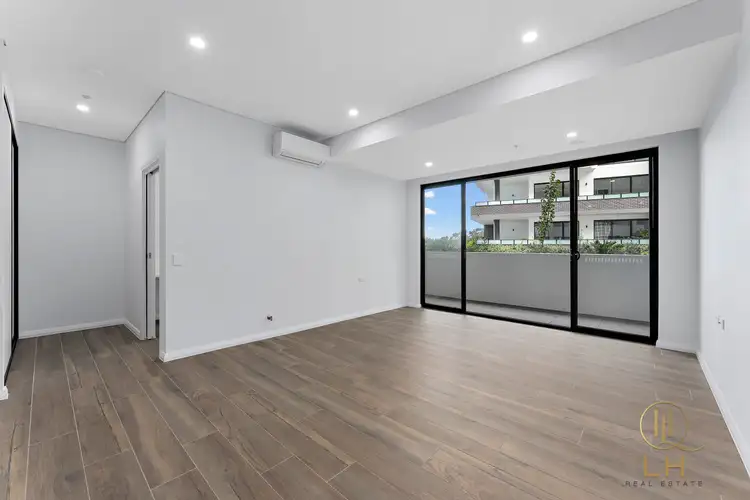 Unit 107/4A Hasluck St, Rouse Hill NSW 2155