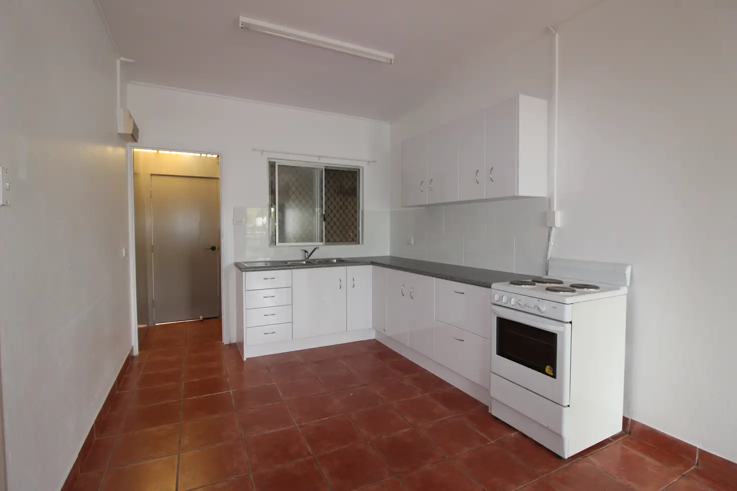 Main view of Homely unit listing, Unit 1/4 Thirteenth Ave, Mount Isa QLD 4825