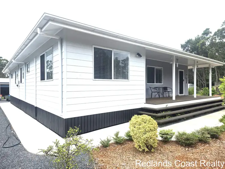 19-21 Wake St, Macleay Island QLD 4184