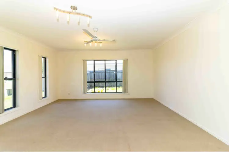 Sixth view of Homely house listing, 8 Krista Ct, Burrum Heads QLD 4659