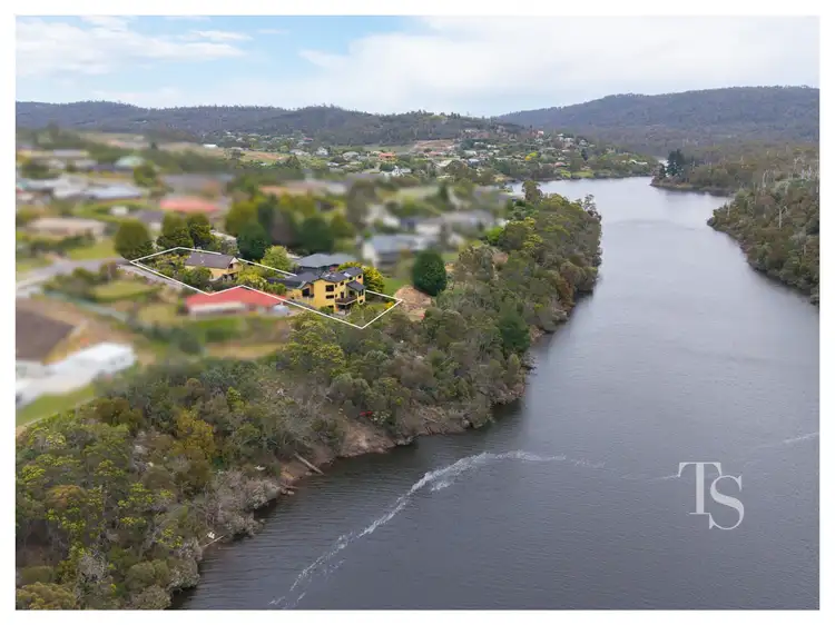81 Bayview Dr, Blackstone Heights TAS 7250