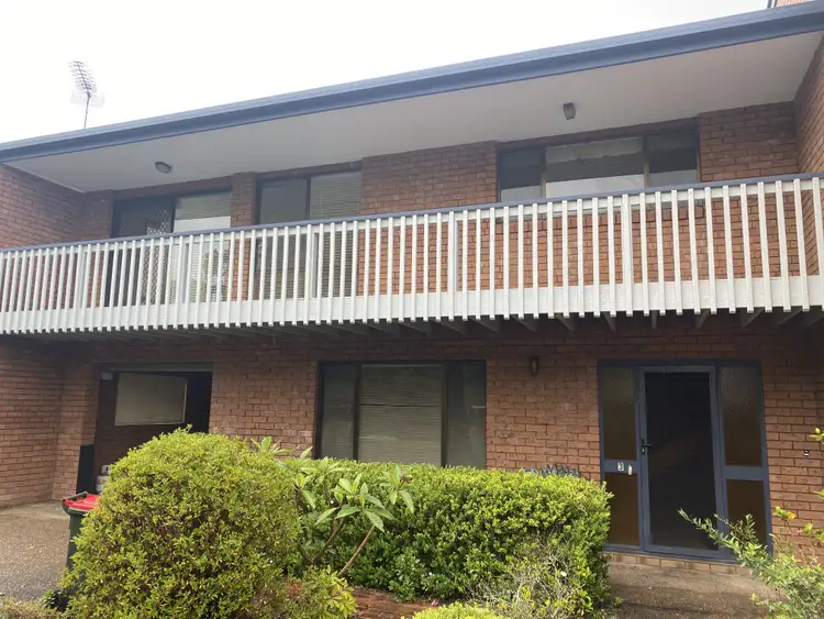 24 Charles Moffitt Dr