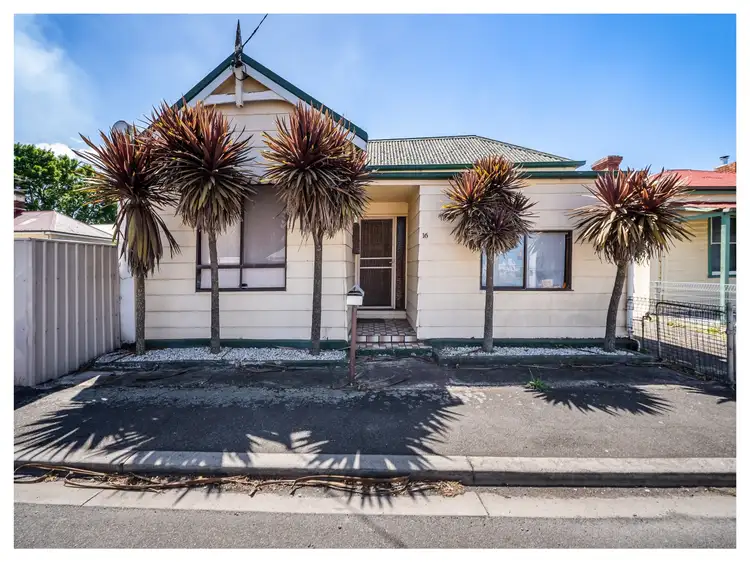 16 Gordon St