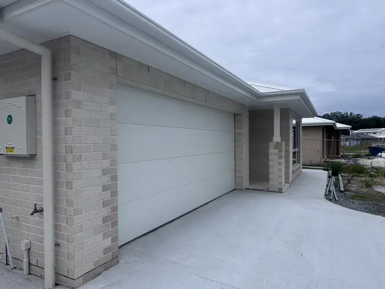 14 Basil St