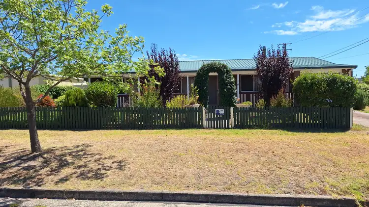 6 Alice St