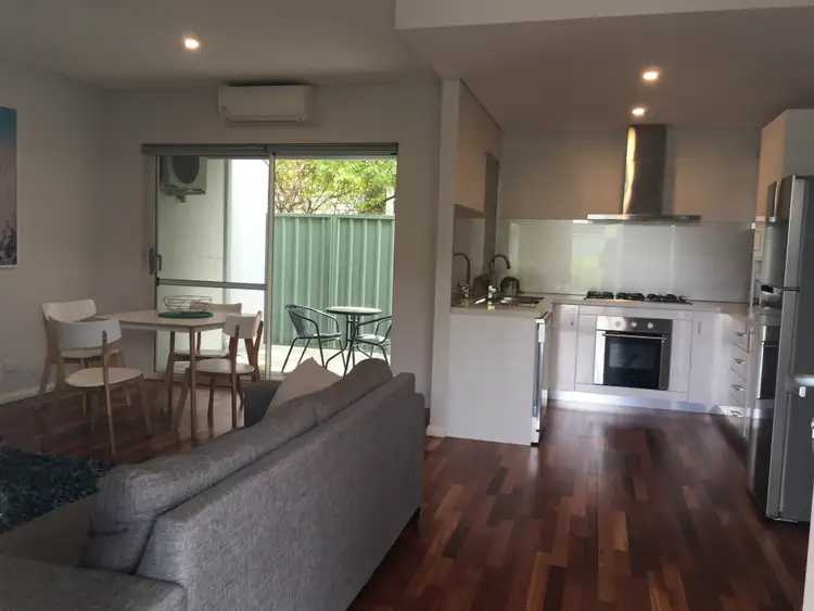 85 Surrey Rd