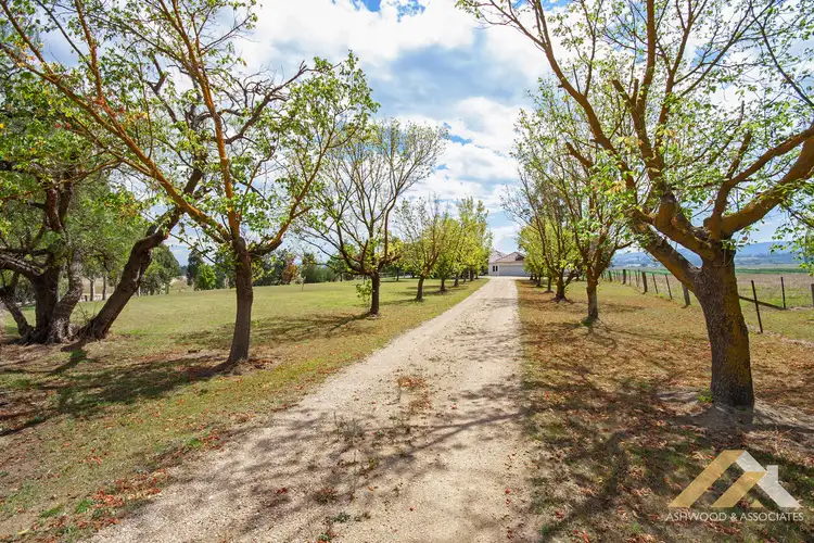 890 Bairnsdale-Dargo Road
