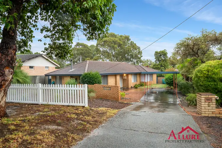 6 Sonego Avenue