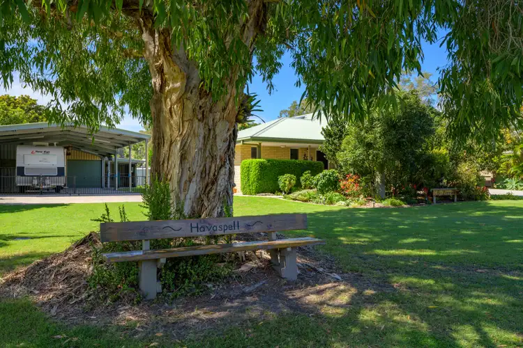 5 Zircon Street