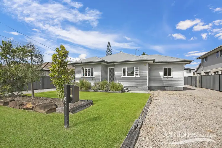 107 Eversleigh Road
