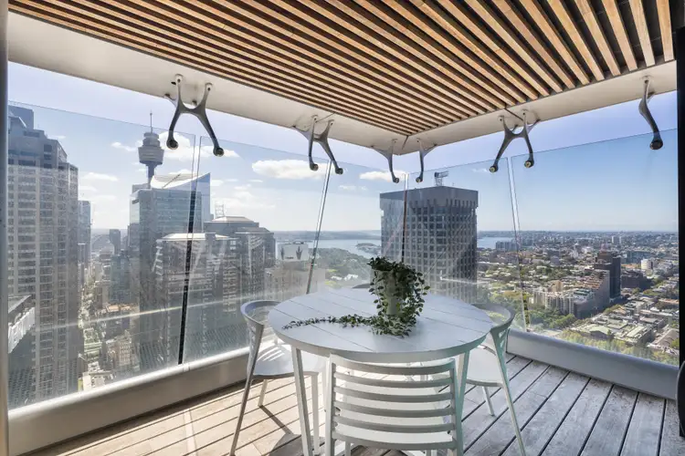 117 Bathurst Street