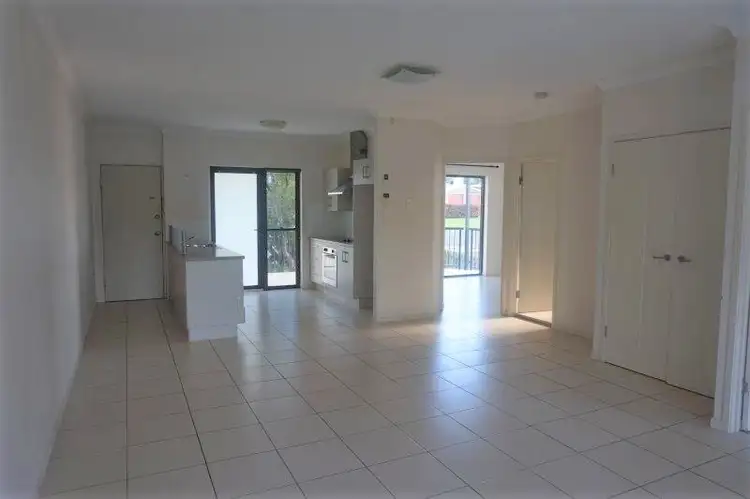 10 Carlo Road