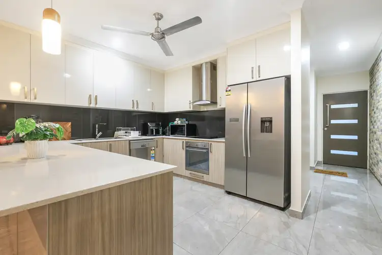 34 Tuckeroo Boulevard