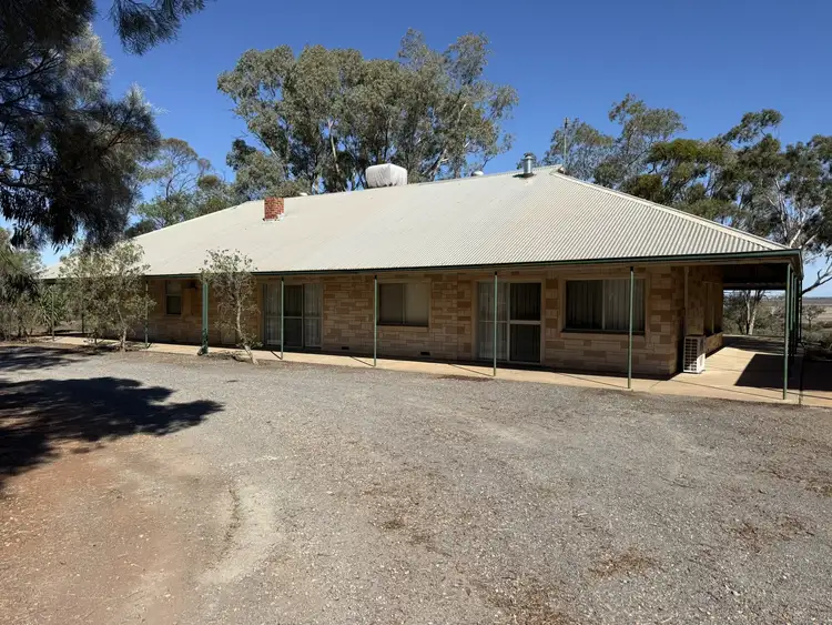 271 Nelshaby Road
