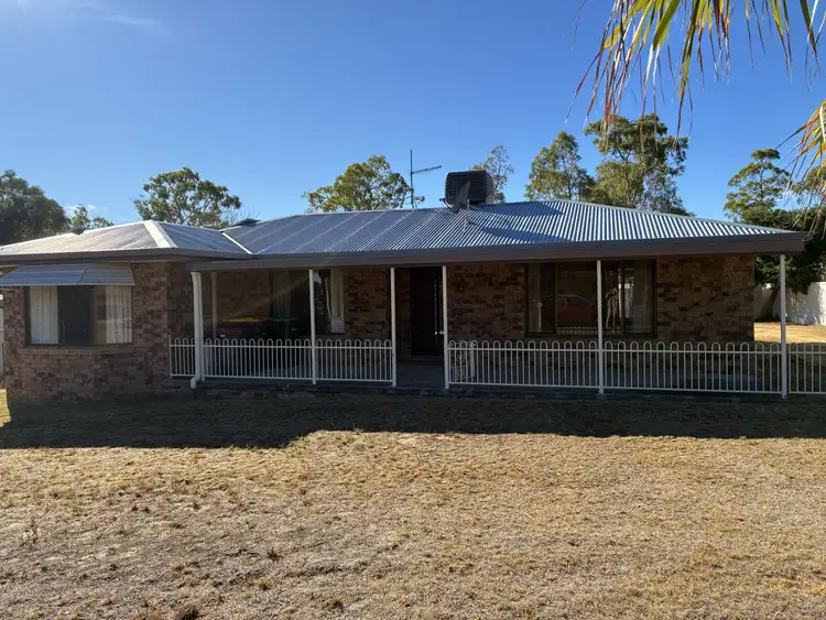 8 Cross Street