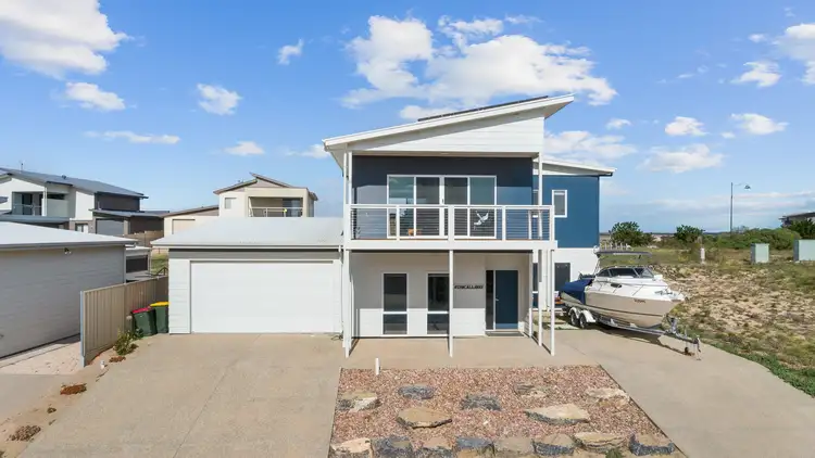 13 Callaway Court