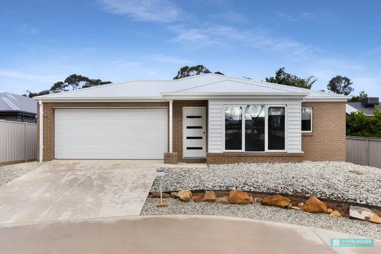10 Fairview Road