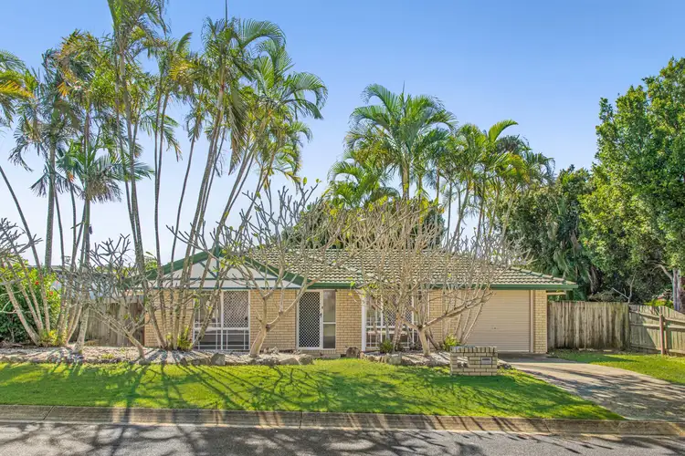 3 Forestgum Grove