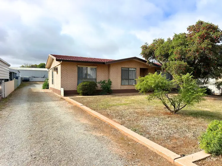 6 Campbell Street