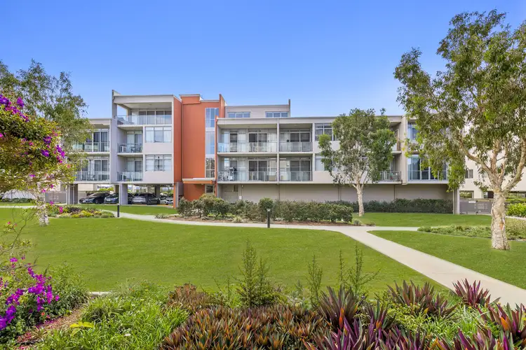 3 McLennan Court