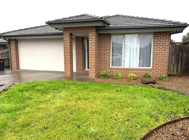 11 Lancelot Crescent