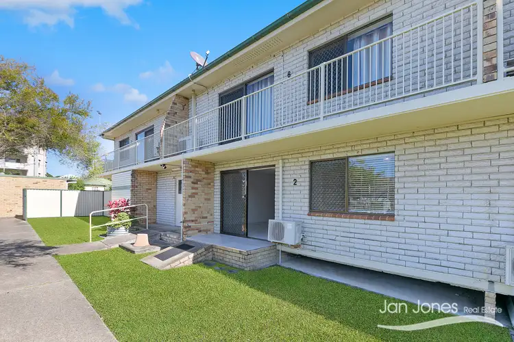 8 Jeffrey Street