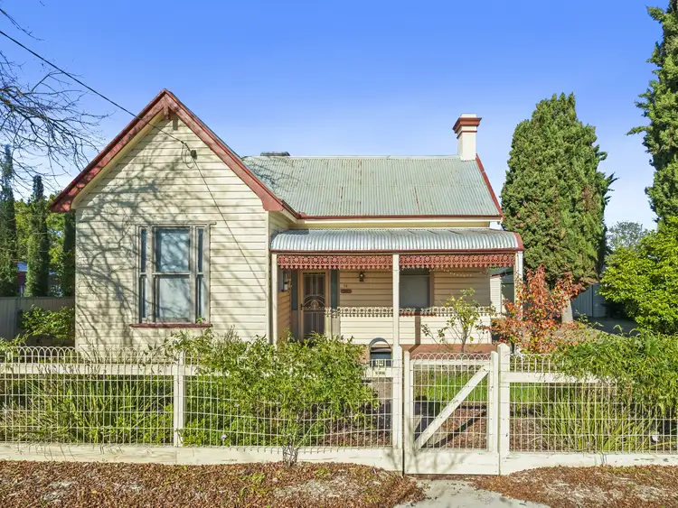 14 Gray Street