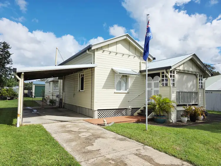 12 Annie Street