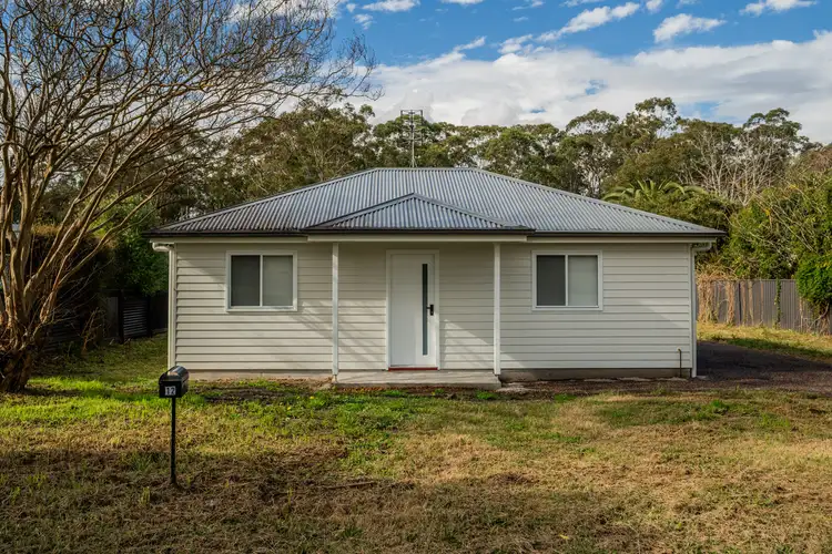 12 Quorrobolong Road