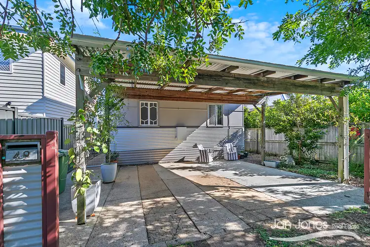 49 Donald Street