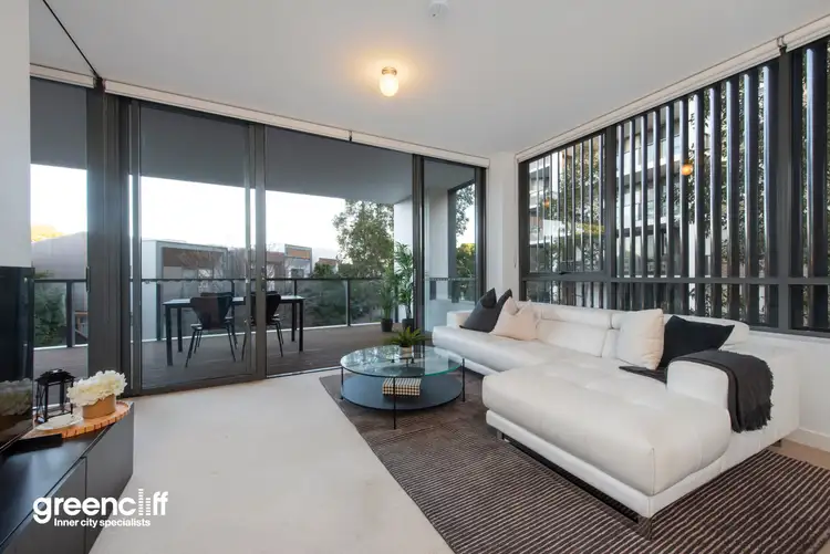 2 Lardelli Drive