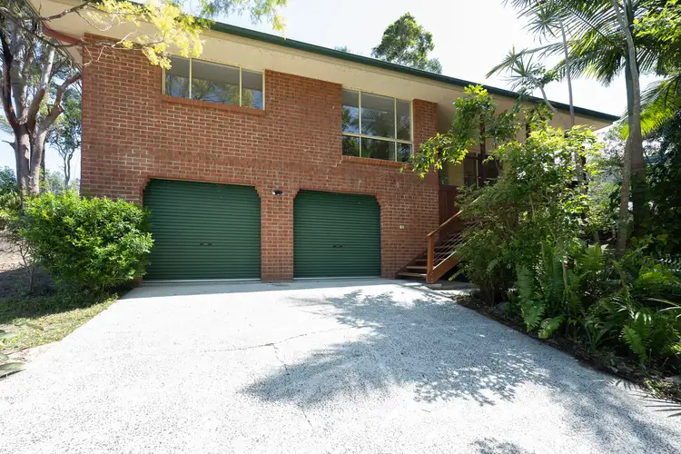7 Mundurra Ave