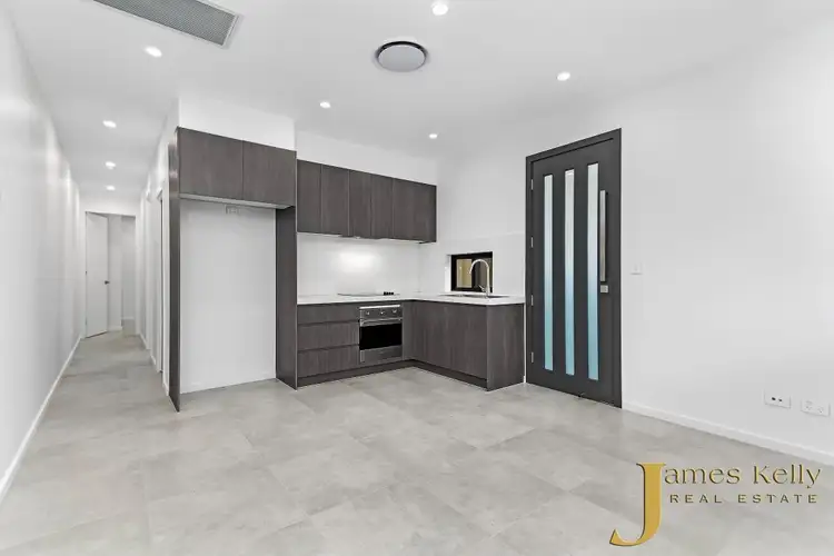 36A Lacunar St