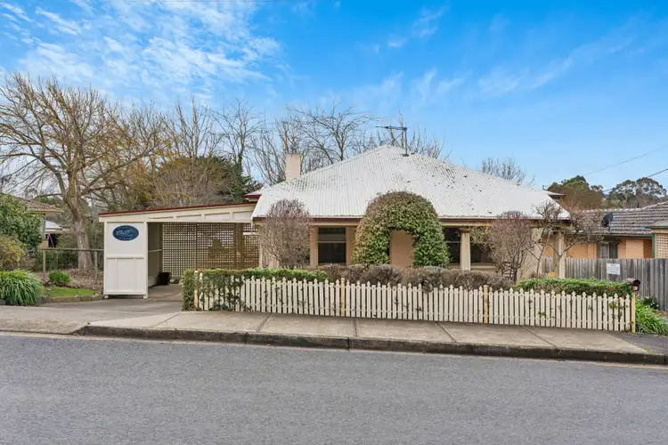 9 Auricht Road
