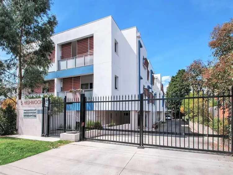 5 Highmoor Avenue