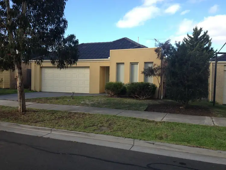 Second view of Homely house listing, 25 Chifley Circuit, Burnside Heights VIC 3023