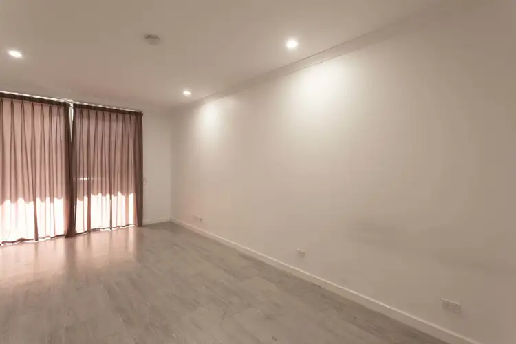 10 Quarry St