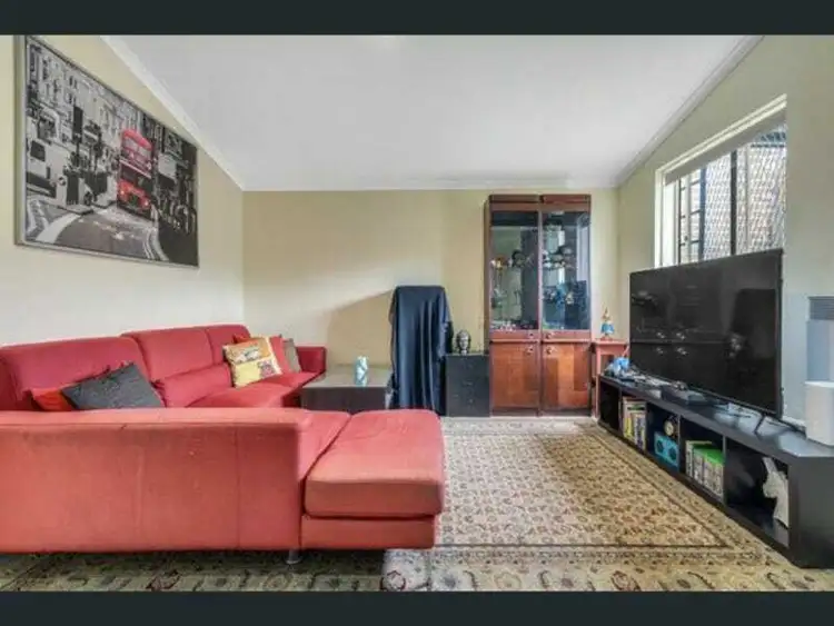 53B Gibson St