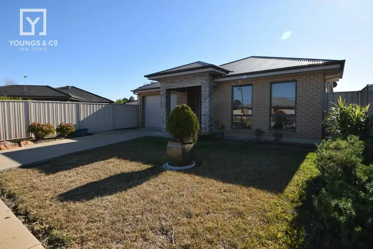 3 Imperial Drive