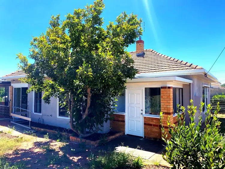 22 Church St
