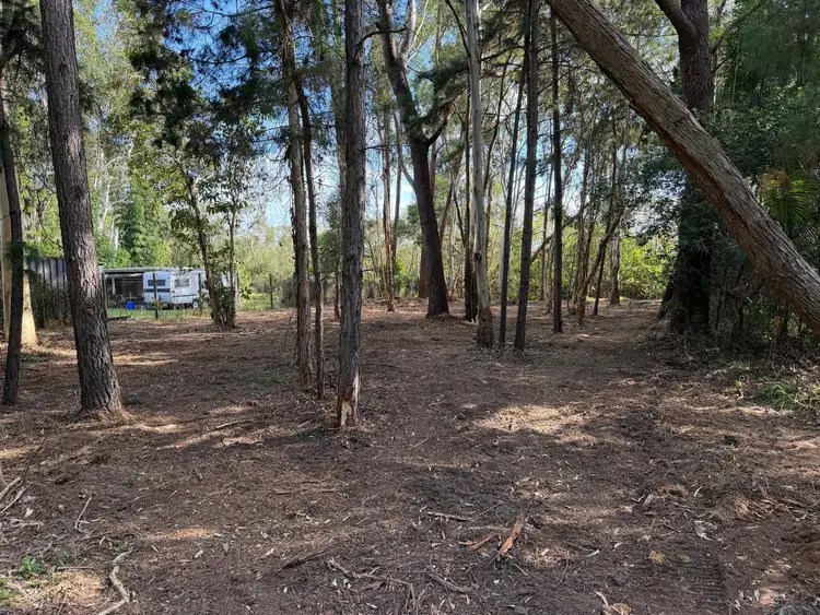 15 Hawthornden Dr