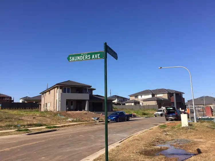 6 Saunders Avenue, Kellyville NSW 2155