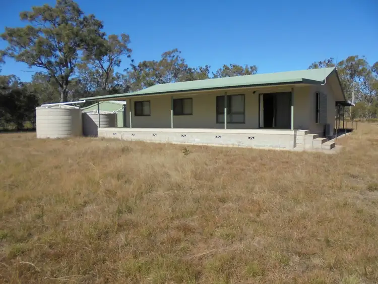 1 Island Close, Pacific Haven QLD 4659