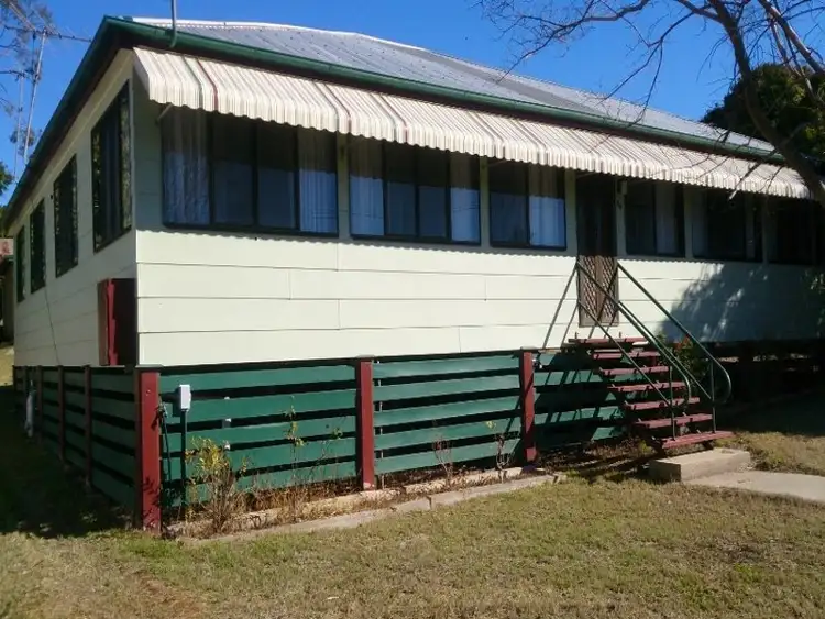 46 Hall Street, Mount Morgan QLD 4714