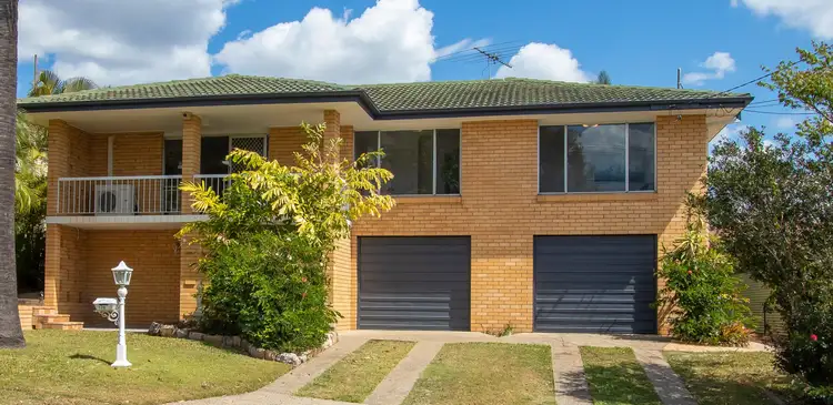 120 Morialta St, Mansfield QLD 4122