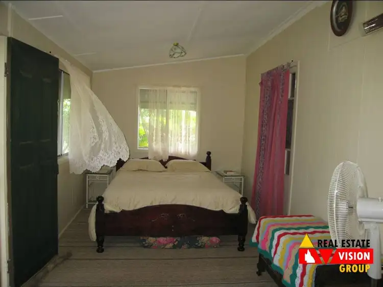 Seventh view of Homely house listing, 17-19 East Street, Bluff QLD 4702